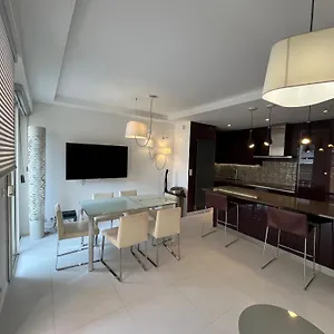 Appartamento Calme Familial 3 Ch Avec Terrasses, Juan-les-Pins